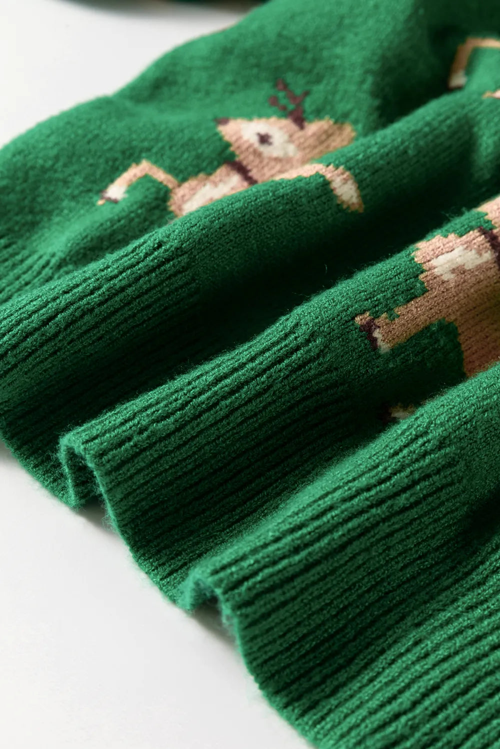 Cozy Christmas Sweater - Cute Knitted Pullover